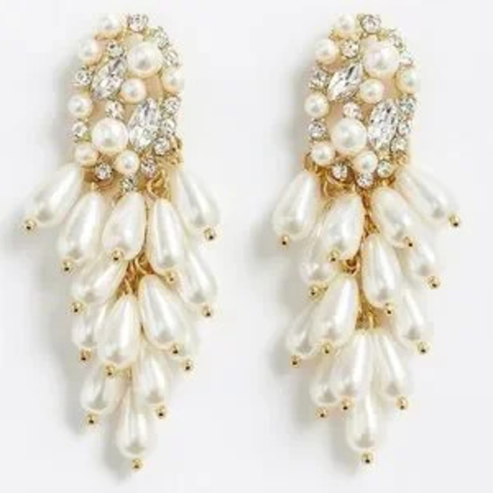 Elegant Pearl and Crystal Drop Earrings